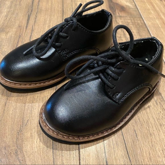 Deer Stags Other - Deer Stags Black Lace Up Dress Shoes Size 5 Toddler